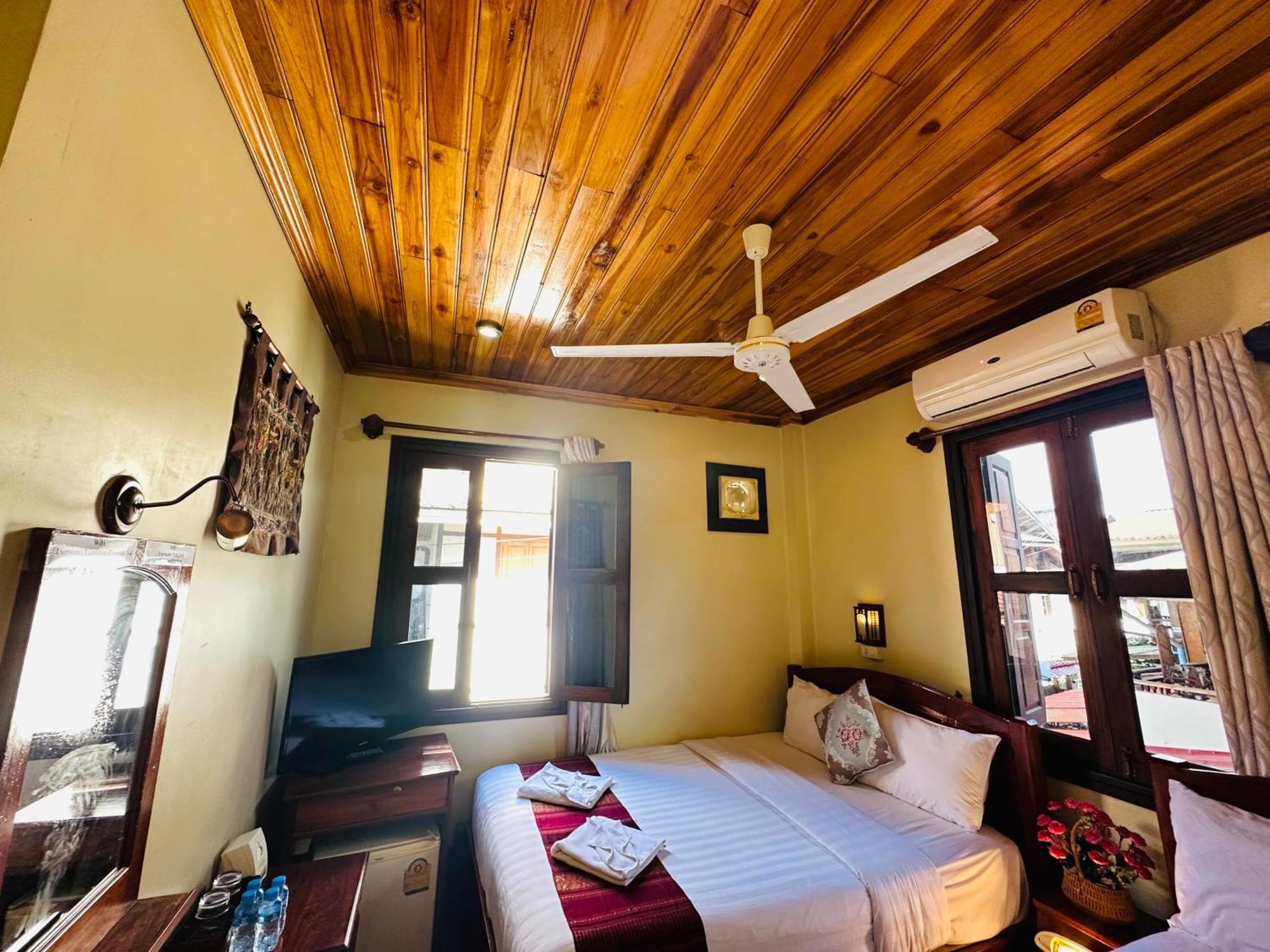 Anisa Mekong Riverside Villa Luang Prabang Ngoại thất bức ảnh