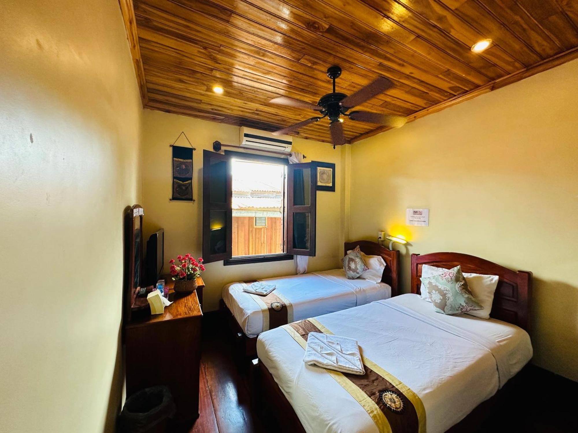 Anisa Mekong Riverside Villa Luang Prabang Ngoại thất bức ảnh
