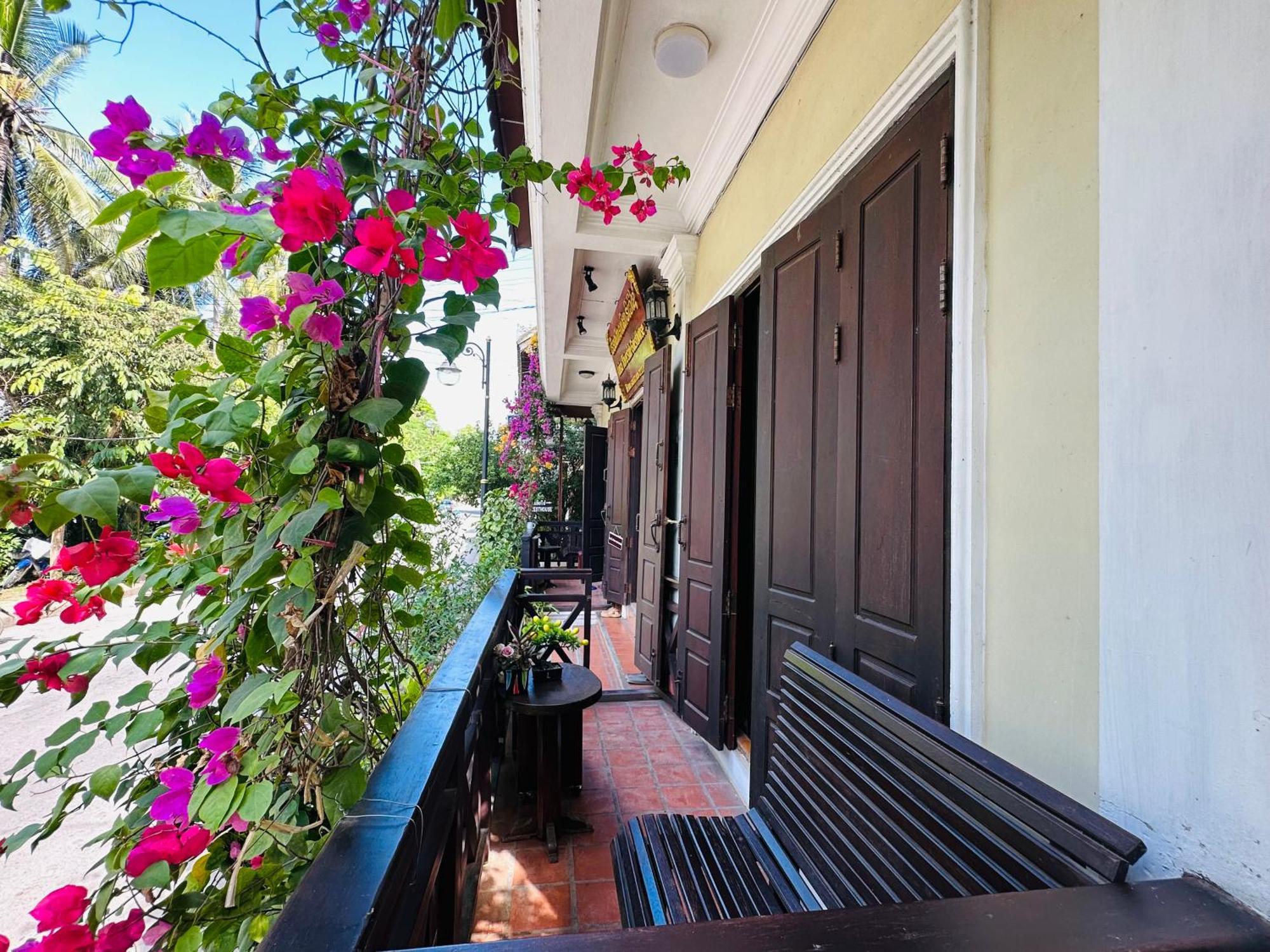 Anisa Mekong Riverside Villa Luang Prabang Ngoại thất bức ảnh