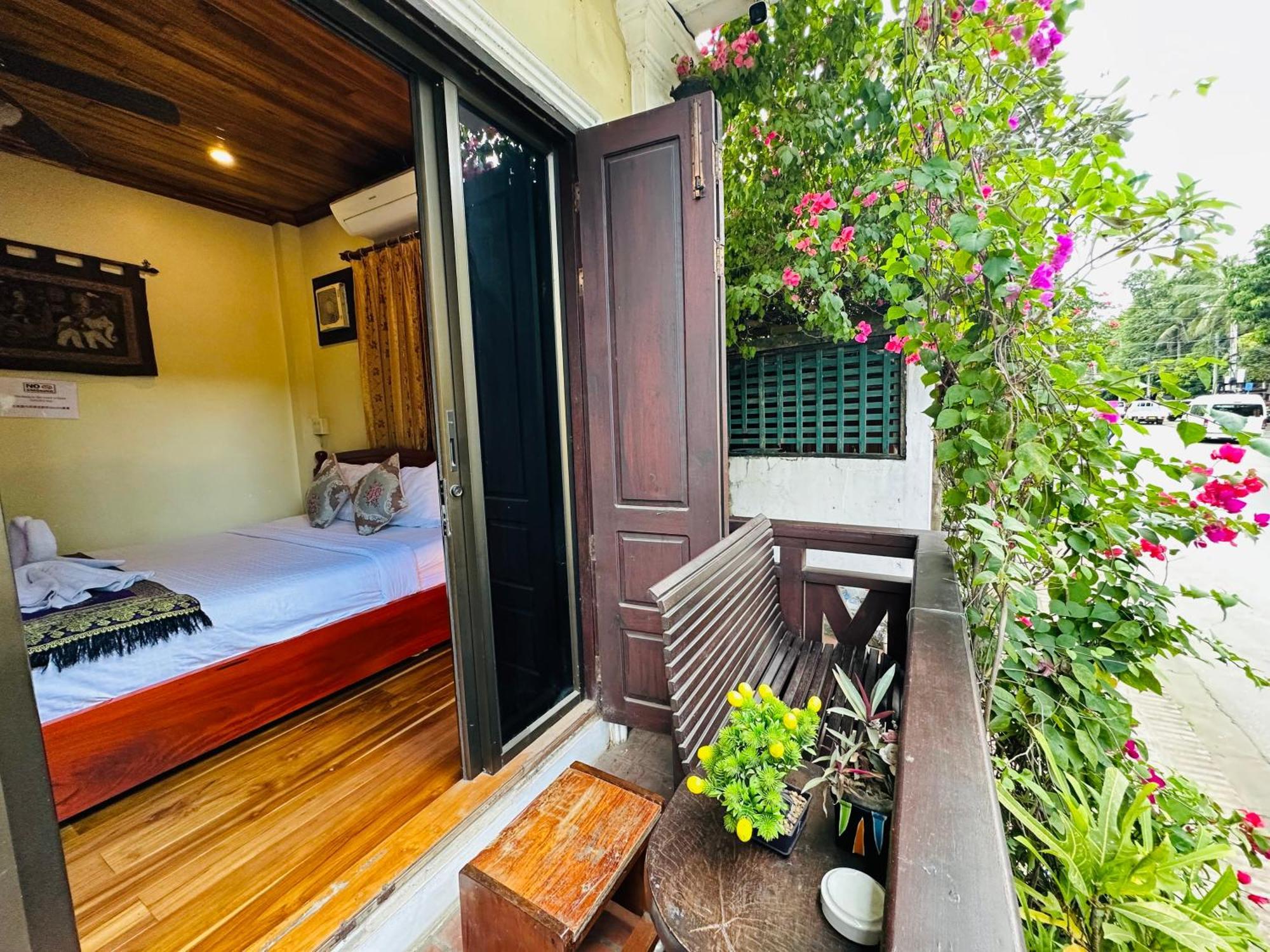 Anisa Mekong Riverside Villa Luang Prabang Ngoại thất bức ảnh